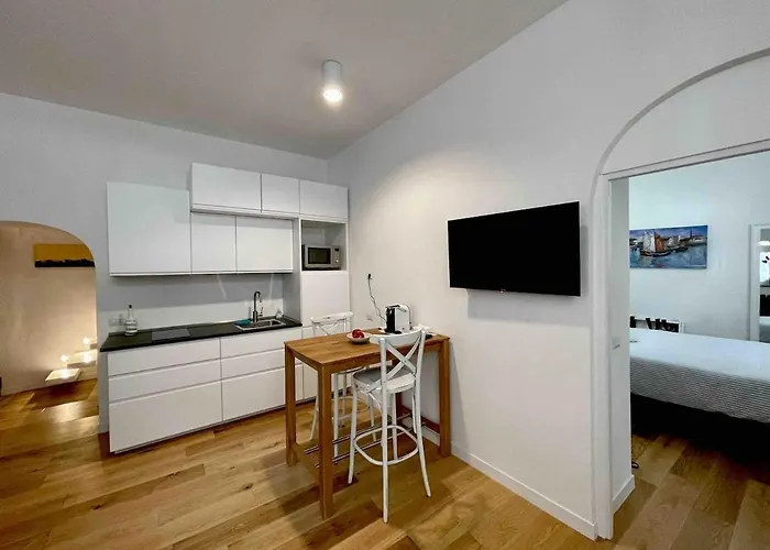 Domus 31 - Colosseum Daire